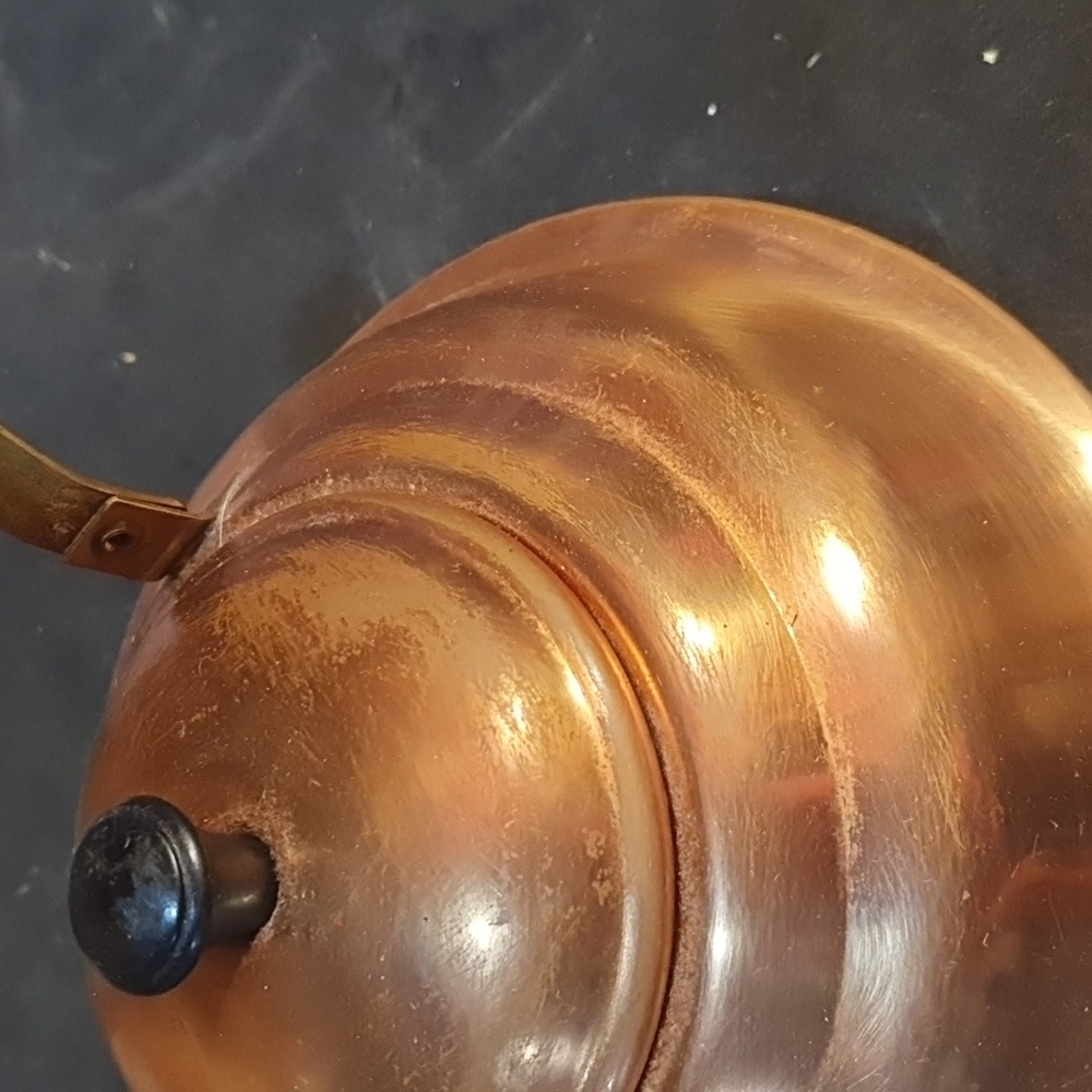 True Vintage genuine Copper tea pot kettle - Picture 2 of 9